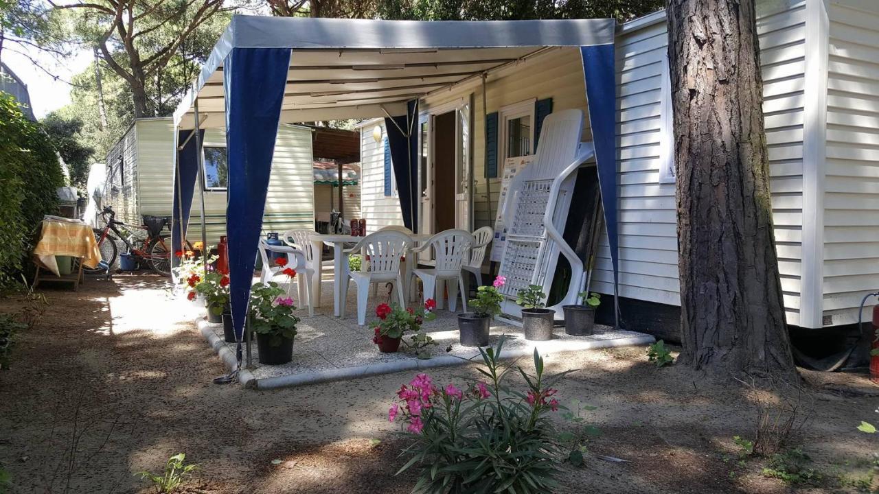Mipro Mobilhome Lido di Spina Buitenkant foto
