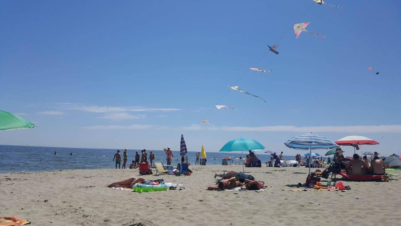 Mipro Mobilhome Lido di Spina Buitenkant foto